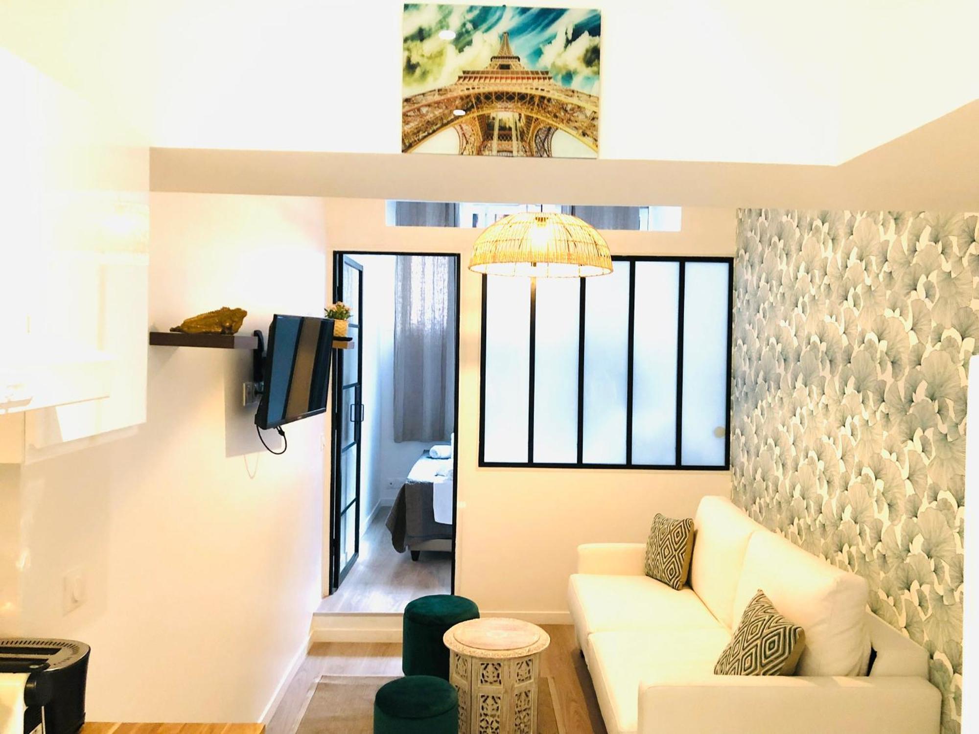 Gambetta Residences Centre Apartment Paris